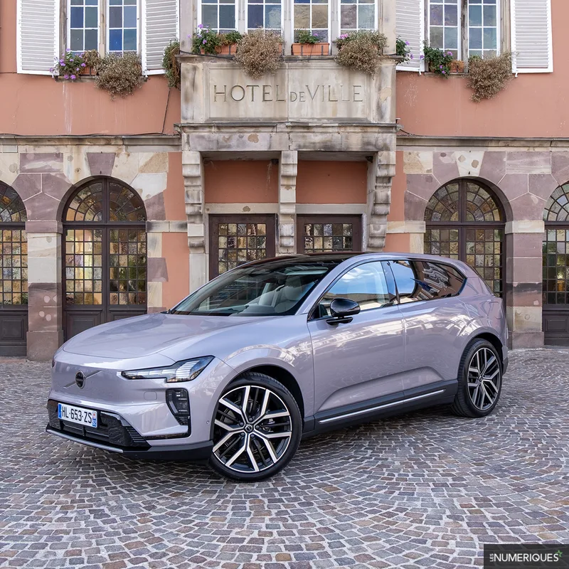 Test Volvo EX60 P10 AWD Ultra : toutes les qualités de ses rivaux allemands, presque sans leurs travers