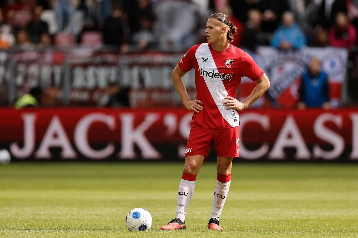 Stepanov, el ‘Haaland’ ucraniano que rompe récords en Holanda