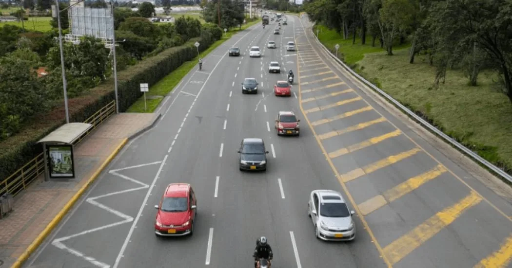 Pico y placa en Bogotá durante septiembre: calendario y multa de $633.200 por incumplir la medida