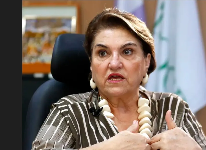 Ministra das Mulheres incentiva ataque com fake news contra vice de Flávio