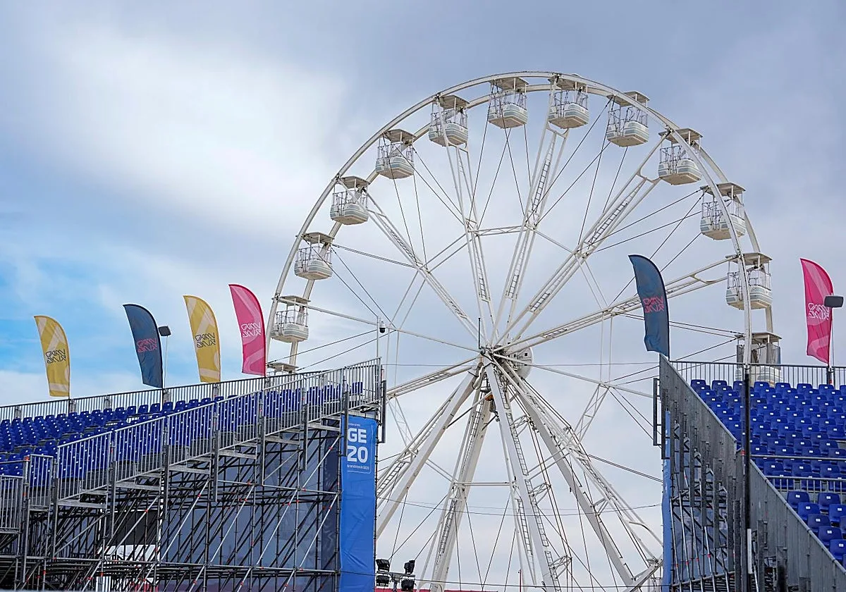 Noria, buggies, terrazas, pádel: el interior de Madring es una feria