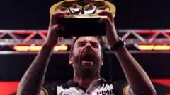 Smith wins World Series of Darts Finals