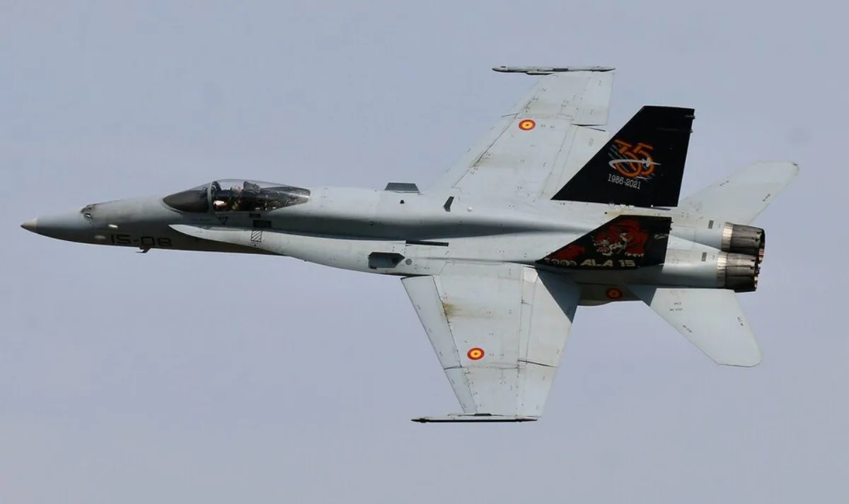 Dos cazas F-18 de la Otan derribaron un dron sospechoso en el espacio aéreo rumano