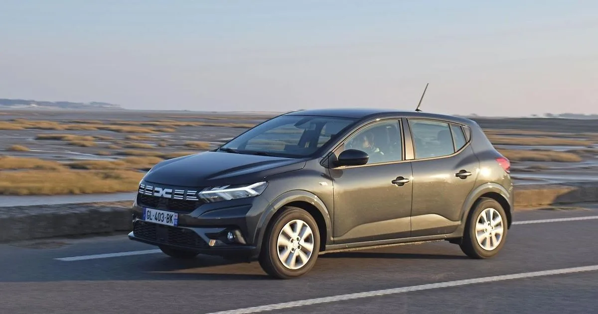 Dacia Sandero : pourquoi le prix de la voiture la moins chère du marché va augmenter