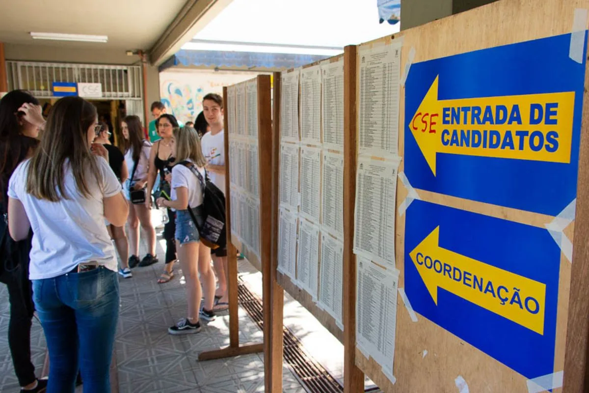 Com mais de 5 mil vagas, UFSC e IFC abrem inscrições para Vestibular Unificado 2027