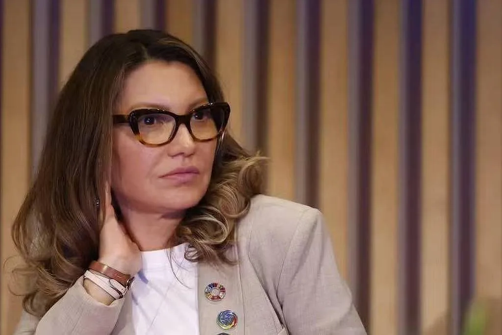 Apesar de articula��o de Janja, projeto contra misoginia n�o deve ser votado antes das elei��es