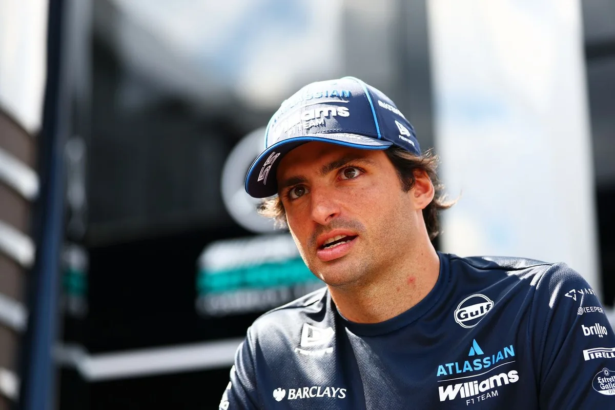 F1 - Sainz nega interesse na Audi: "Nunca pensei em sair da Williams"
