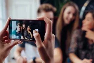 Хоть убей, не помню! Назван вред фотографирования на смартфон