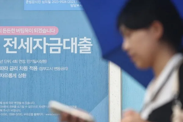 대출이자 7년간 집주인 66% 늘 때 전세 가구 144%↑