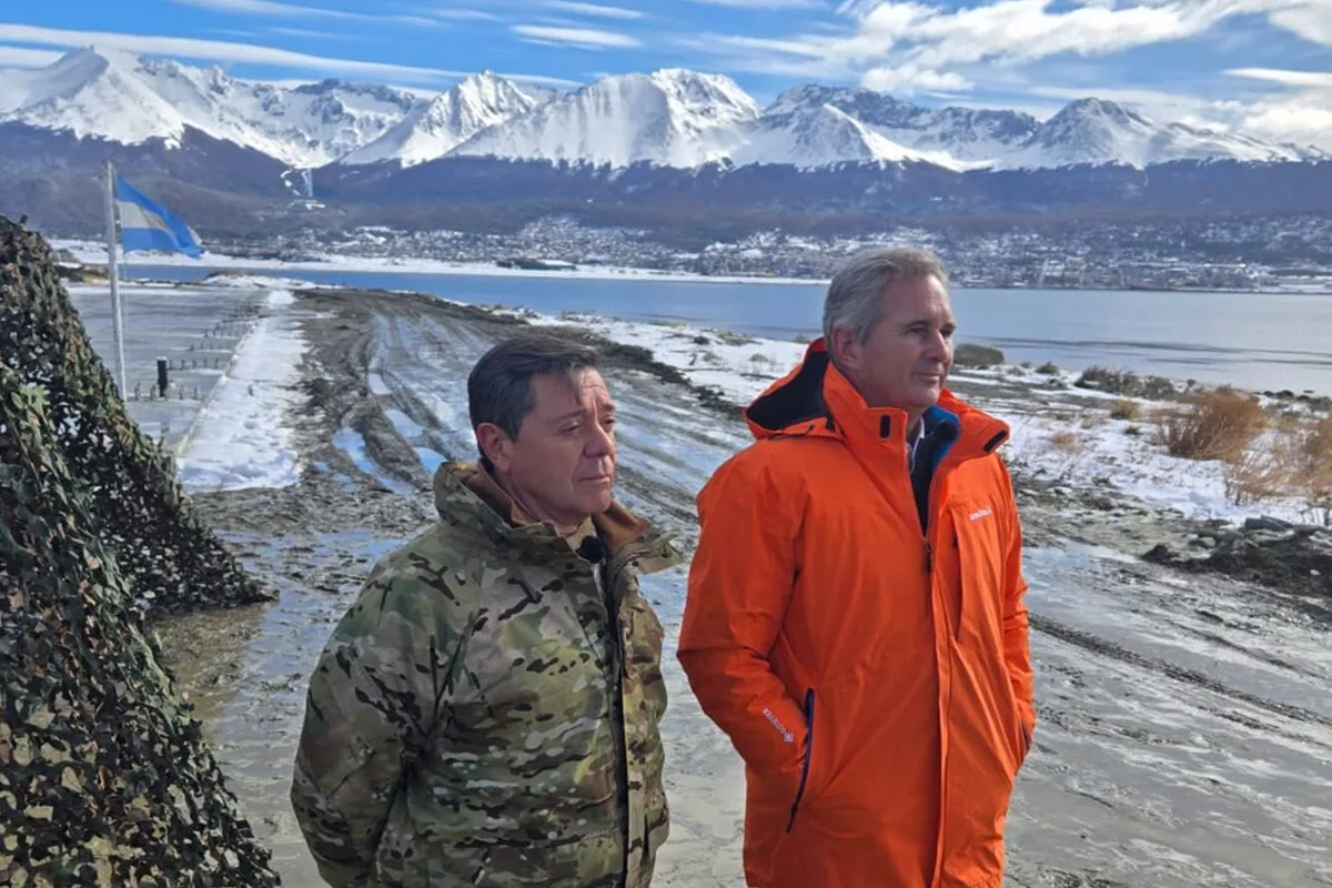 Malvinas: el malestar de los libertarios fueguinos tras el desplante del Gobierno durante la visita a la base naval de Ushuaia