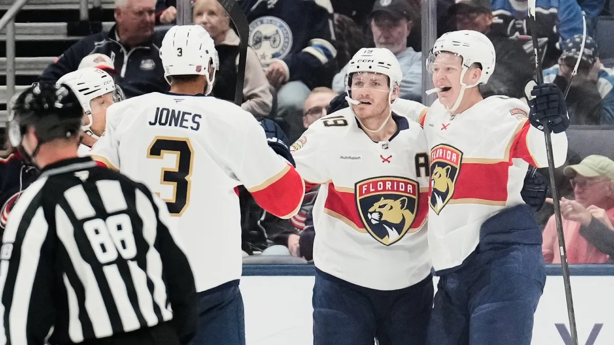 Tkachuk brothers lead Panthers in drubbing of Blue Jackets