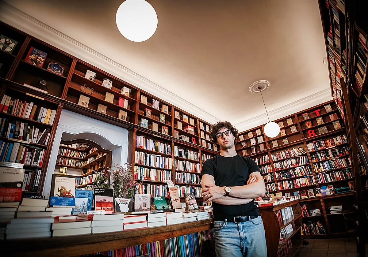 La librería Pérgamo se despide de su histórico local y busca una nueva ubicación