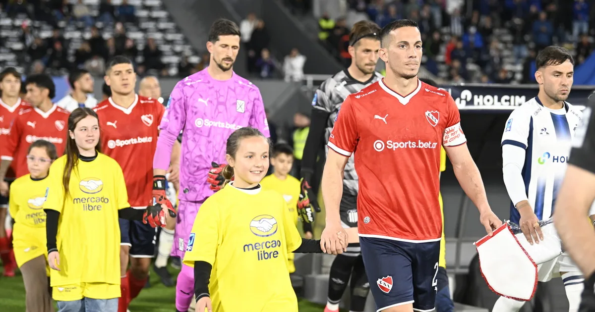 Marcone: del "vamos a ir a buscar la victoria con Racing" al "la recta final es de vida o muerte"