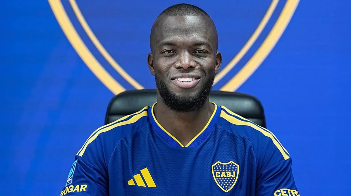 Sin Paredes y con varias dudas: los cambios que evalúa Arruabarrena en el once titular de Boca para la vuelta ante Recoleta