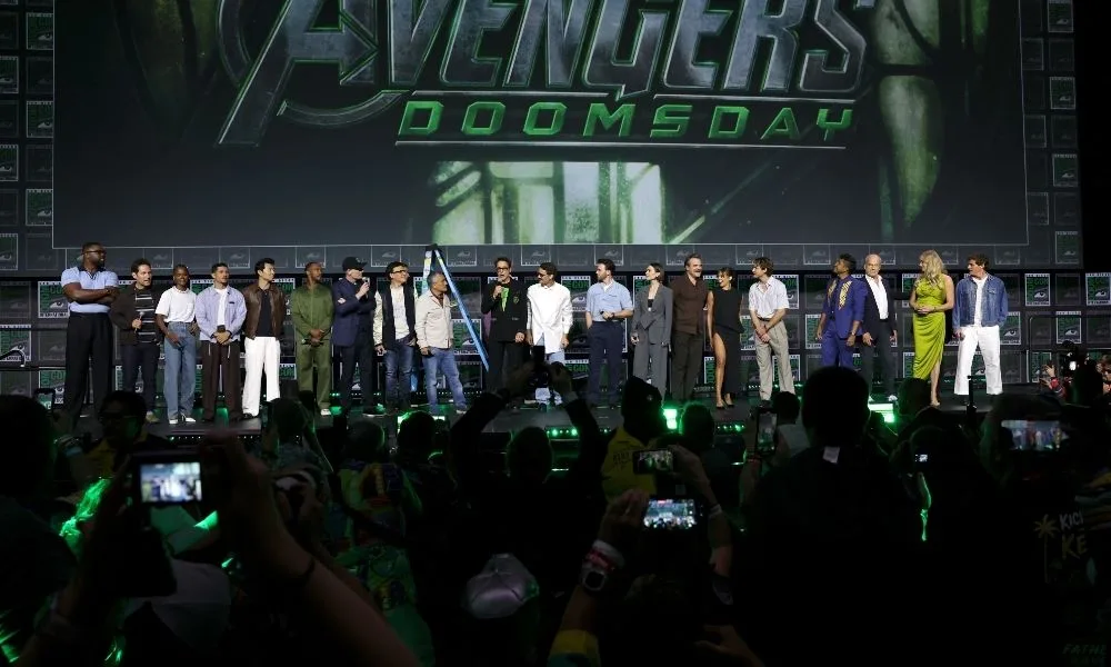 Vingadores: Doutor Destino terá pré-venda de ingressos no Brasil em setembro; veja as datas