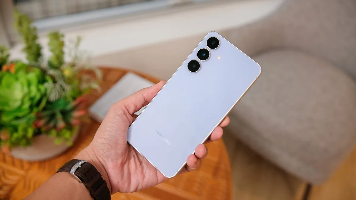 Galaxy S26 FE : une meilleure autonomie, au péril de la durée de vie de la batterie ?