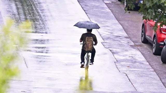 Vorhersage: Regen und kühlere Temperaturen am Wochenende in Hessen