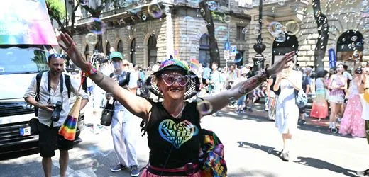 Ungarn ändert umstrittenes Anti-LGBTQ-Gesetz