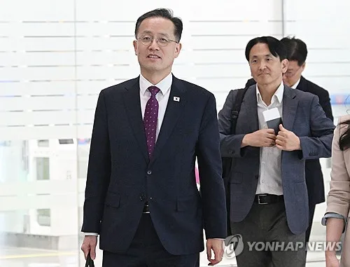 다자외교 데뷔하는 이형일, G20 재무장관회의 참석차 방콕행