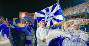 TSE aceita ação sobre financiamento de desfile no carnaval que homenageou Lula