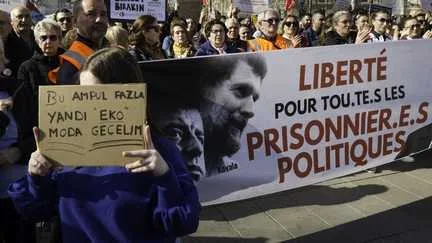 La Cour européenne des droits de l'homme ordonne à la Turquie de libérer "dans les plus brefs délais" le philanthrope Osman Kavala
