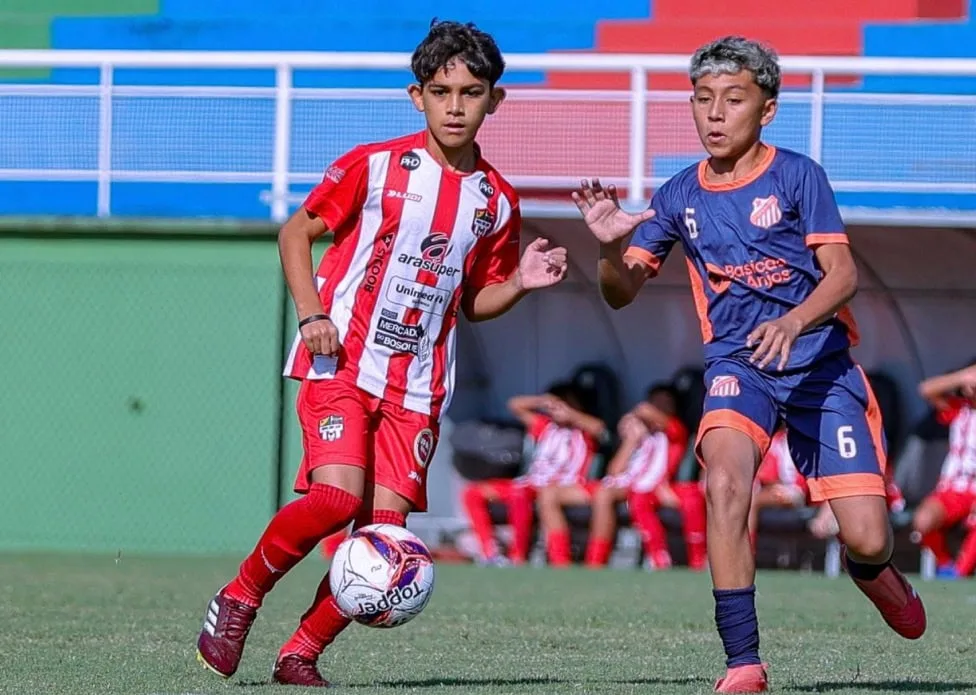 Santa Cruz e Furacão do Norte são finalistas do Estadual Sub-13