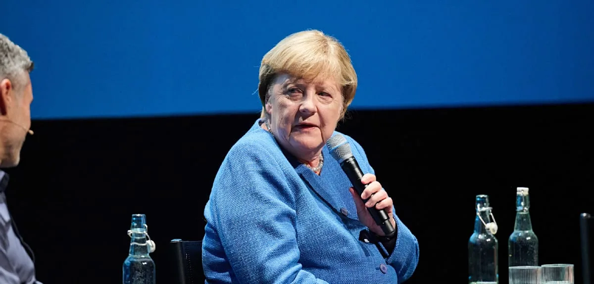 Die AfD schaffe es, „alle unsere Gespräche zu bestimmen“, sagt Angela Merkel