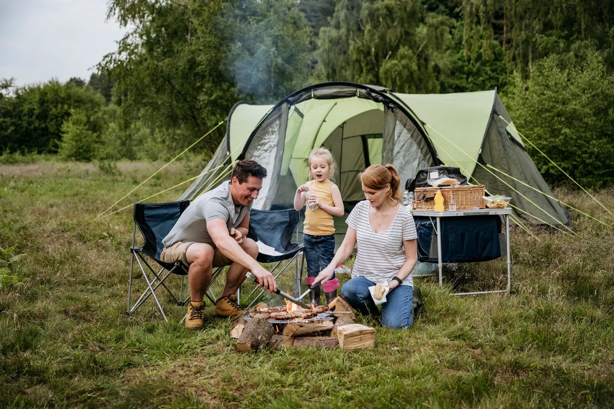 10 gadgets inteligentes para melhorar seu acampamento