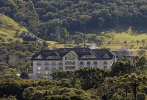 Serra de SC ganha resort de alto padrão com 67 suítes, spa e campo de golfe