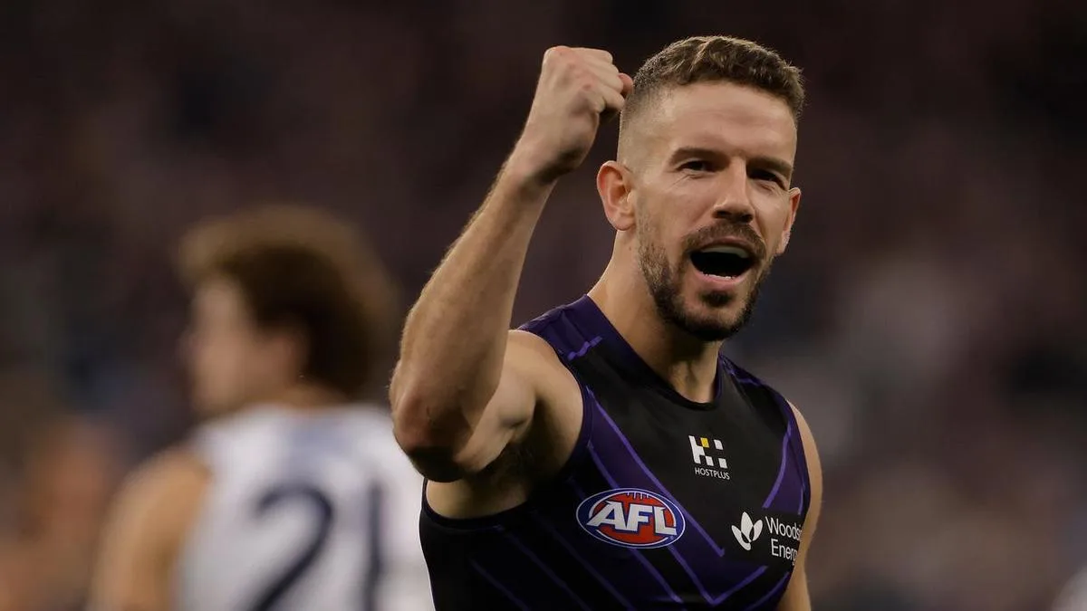 Fremantle forward announces shock AFL retirement