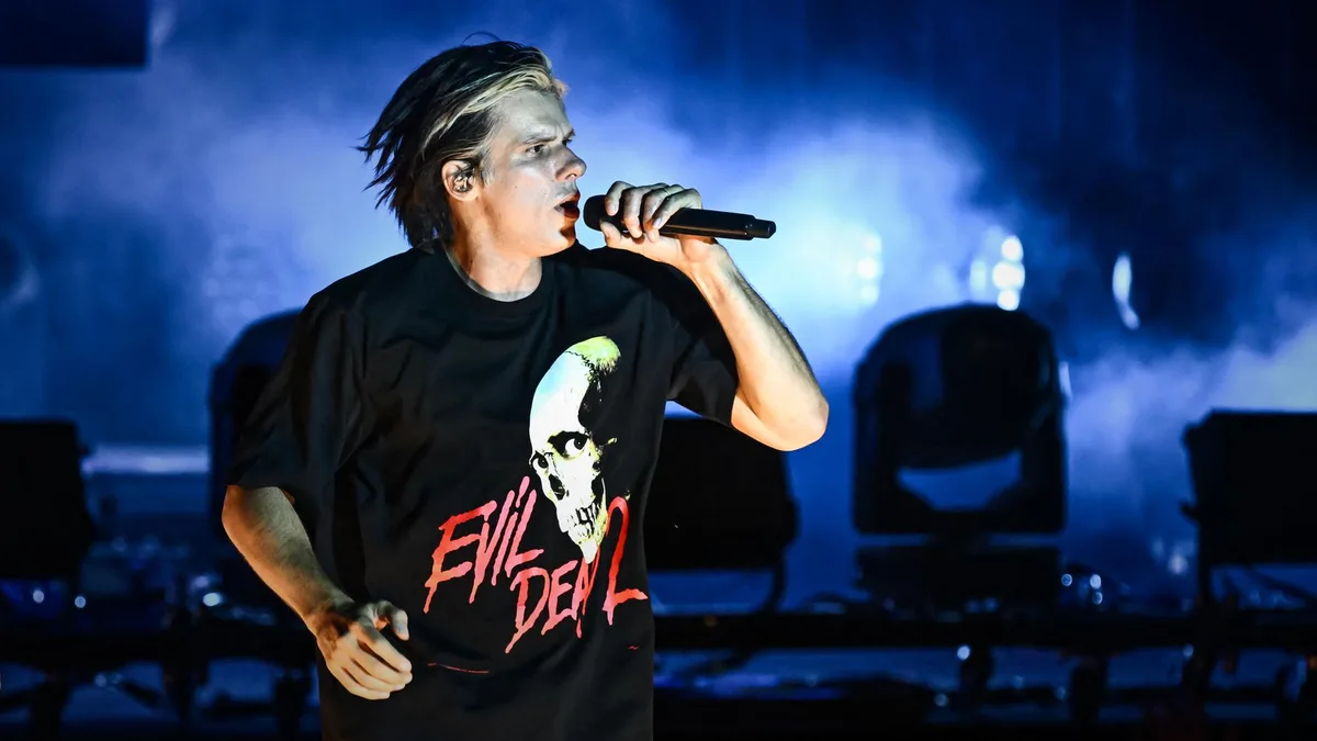 Orelsan sauve le festival « La Flume Enchantée » après l’annulation de dernière minute de Gims