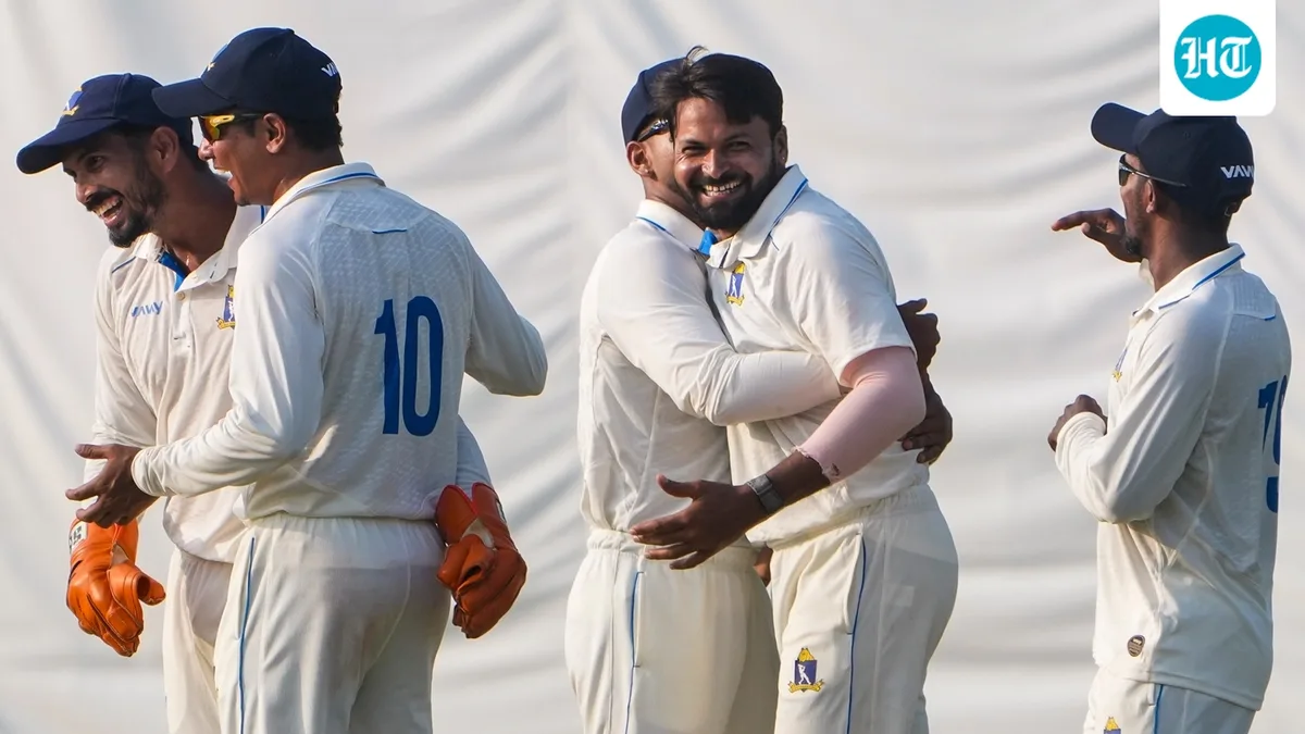 Bengal firmly on top as Delhi dither