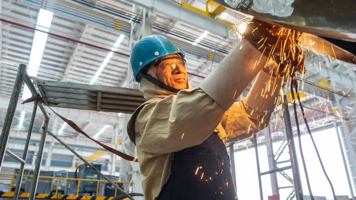 Rebound in China’s GDP growth keeps 2026 target in sight