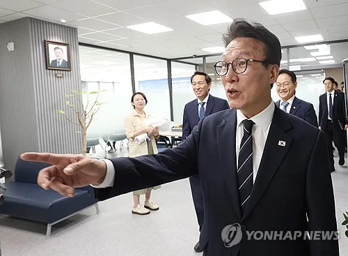 김민석 "檢개혁 역행 막고 공소청 안착 지원 TF 만들 것"