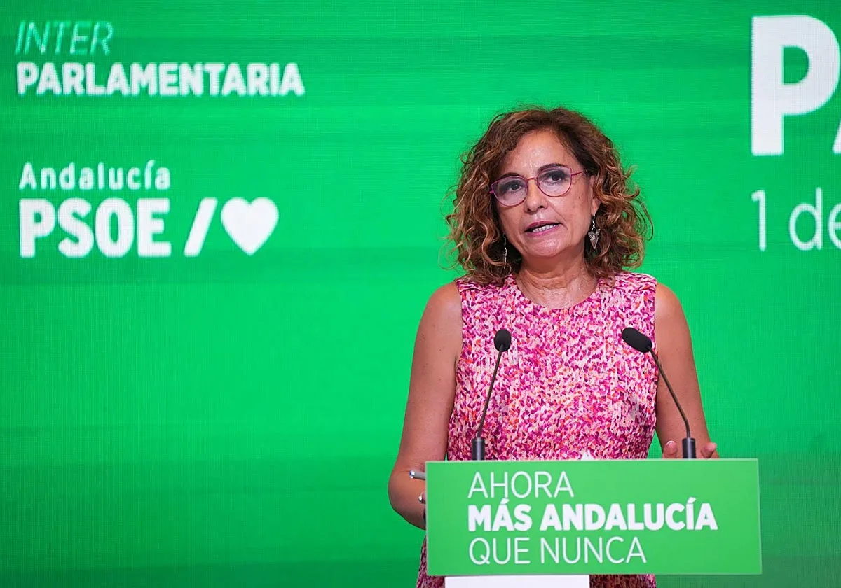 Montero azuza el miedo a la derecha antes de las concentraciones por Ceuta