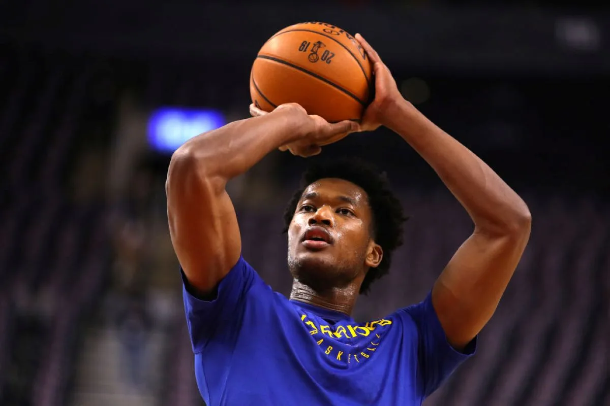 Ex-Warriors, Damian Jones é o novo jogador de basquete do Real Madrid