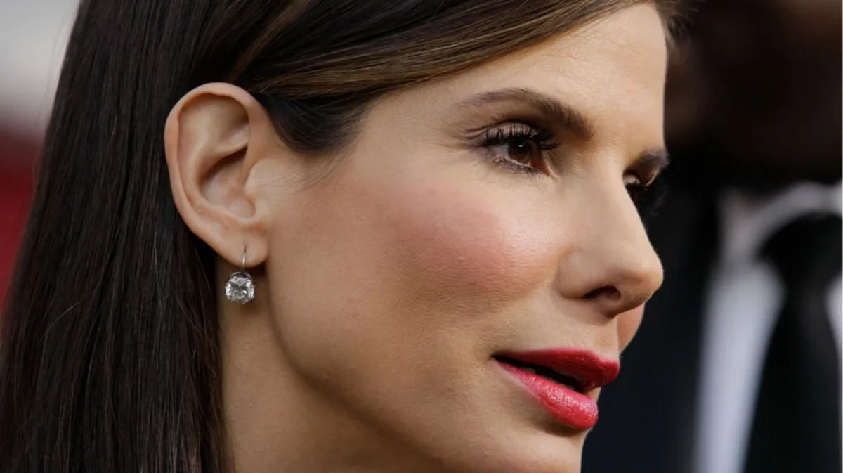 Sandra Bullock habló por primera vez de la muerte de su pareja y contó por qué ocultó durante años su enfermedad