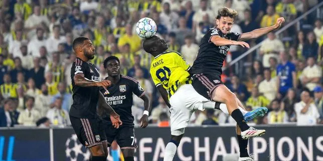 L’OL résiste au Fenerbahçe et maintient l’espoir d’une qualification pour la Ligue des champions