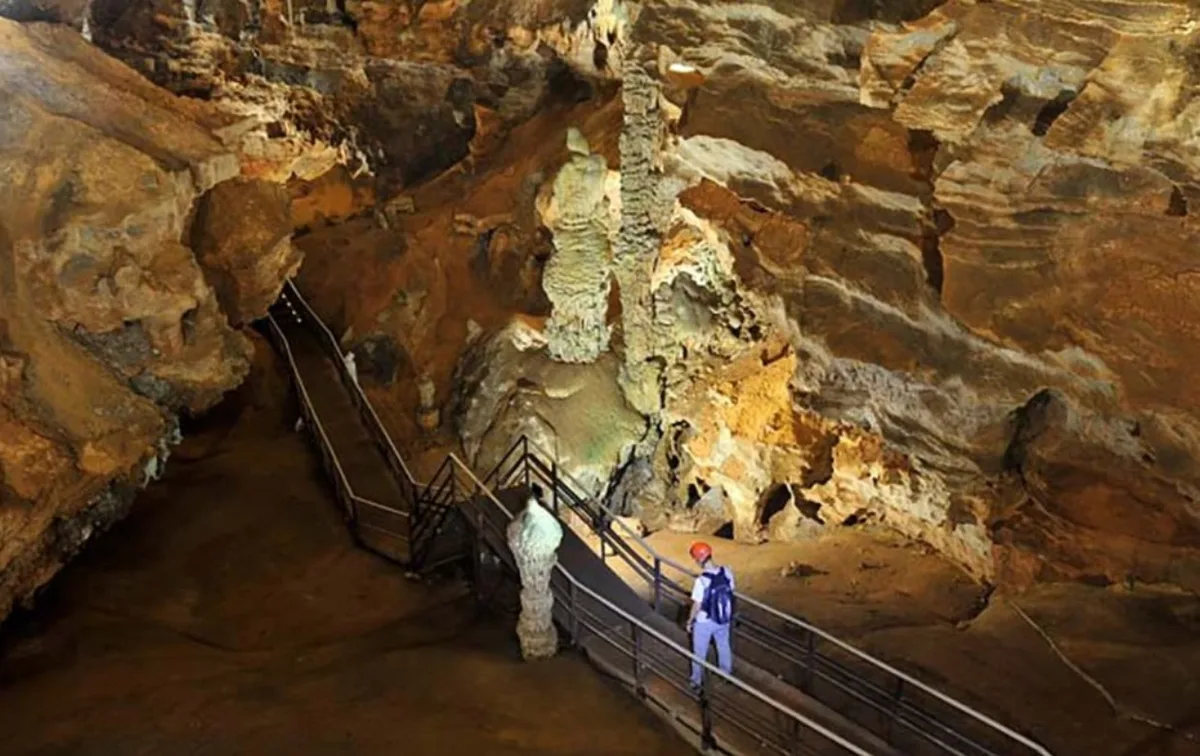 'Cápsula do tempo' em gruta na Grande BH revela que aquecimento na América do Sul está 2,5 vezes mais rápido, aponta estudo