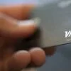 China abre porta para americana Visa entrar no mercado de cartões bancários