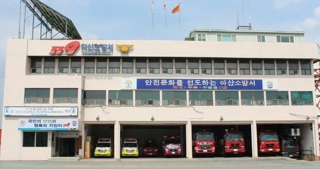 충남 아산호 인근서 70대 벼락 심정지…이송 중 맥박 돌아와