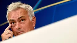 Mourinho: «Quando digo que a equipa é ingénua, não é uma crítica...»