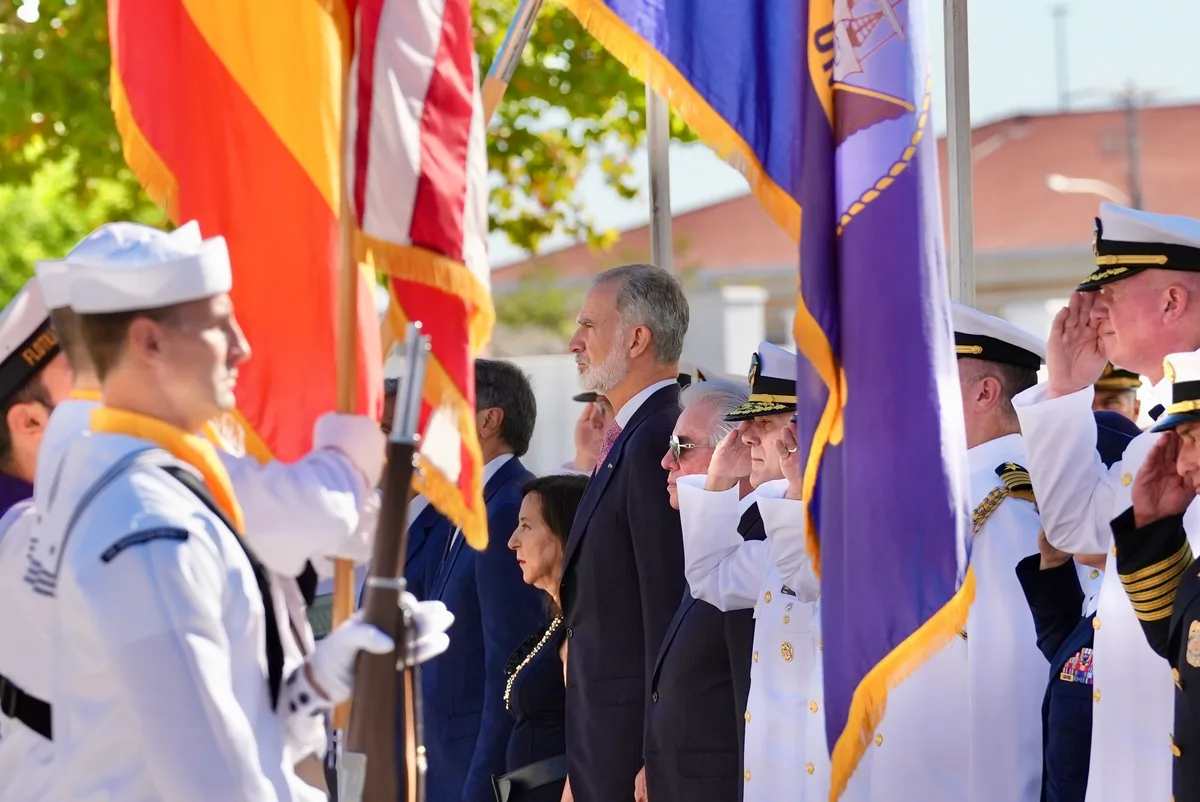 Diplomacia Real para destensar las relaciones con Trump: Felipe VI homenajea en Rota a las víctimas del 11-S y reivindica los lazos militares y la base naval