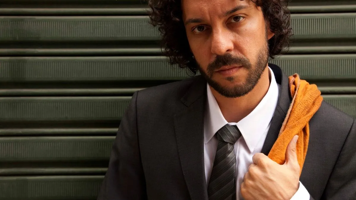 Gabriel o Pensador vai receber indenização de R$ 50 mil após candidato usar música sem autorização