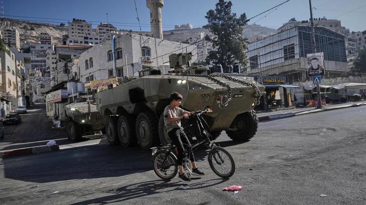 Israel adds tender for 2,167 housing units to settlement expansion plan, rights groups say