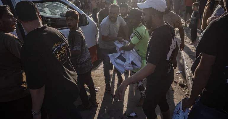 Sete mortos em ataque a café na Cidade de Gaza