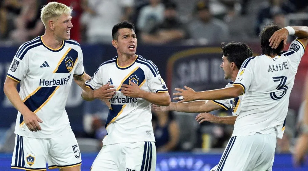¡La ley del ex! 'Chucky' Lozano le marca al San Diego, pero no puede evitar la caída del Galaxy