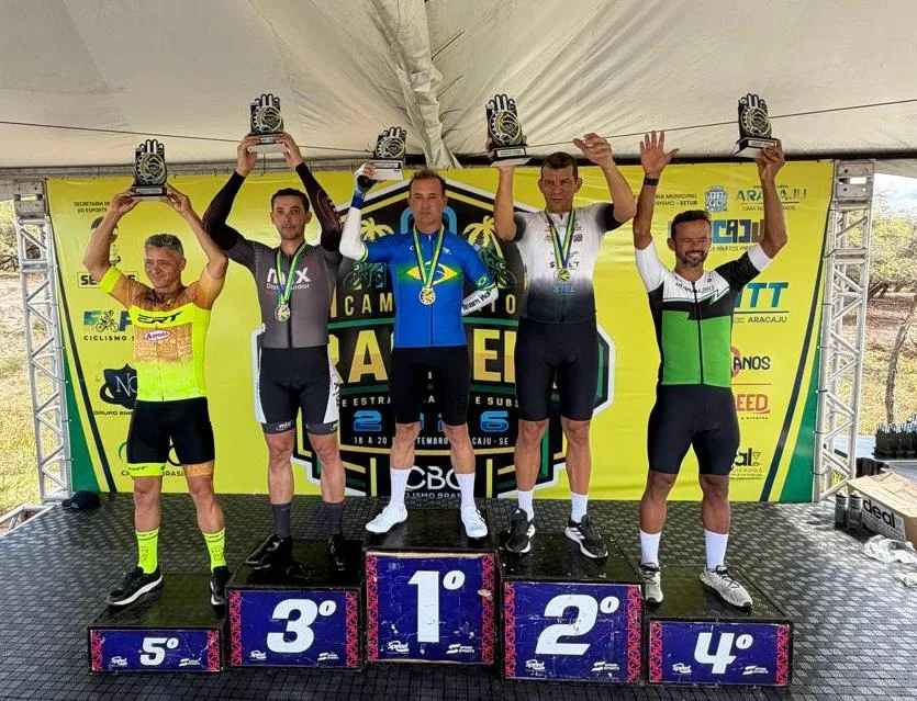 Ciclista acreano é bicampeão Brasileiro Master na prova contrarrelógio