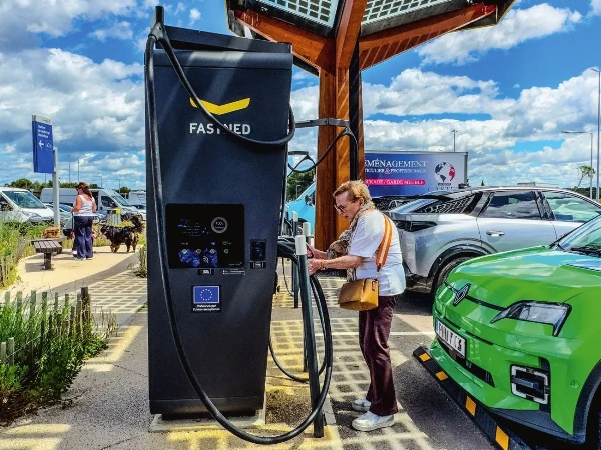 Batterie : pourquoi la recharge accélère