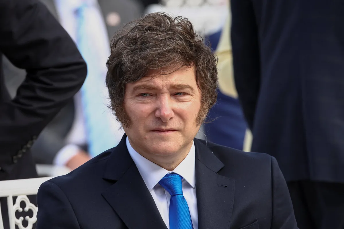 Javier Milei viaja esta noche rumbo a Washington: alineamiento con Trump y nueva foto con un Bolsonaro
